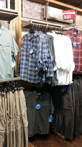 Sportswear Store «Columbia Sportswear Outlet Store at Tanger Outlet Center», reviews and photos, 4630 Factory Stores Blvd A175, Myrtle Beach, SC 29579, USA