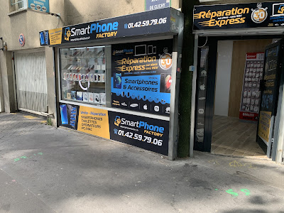 Smartphone Factory à Paris