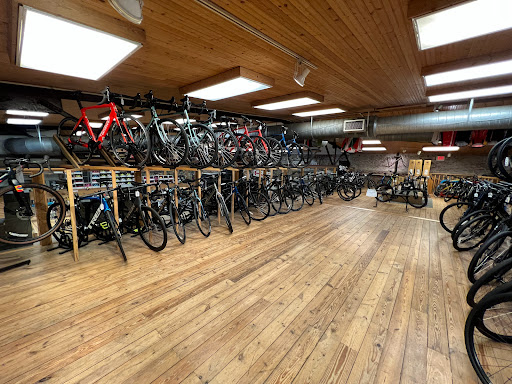 Outdoor Sports Store «Cumberland Transit», reviews and photos, 2807 West End Ave, Nashville, TN 37203, USA