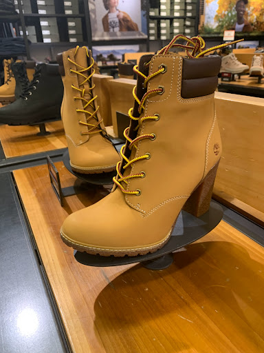 Shoe Store «Timberland Factory Store», reviews and photos, 651 Kapkowski Rd #2034, Elizabeth, NJ 07201, USA