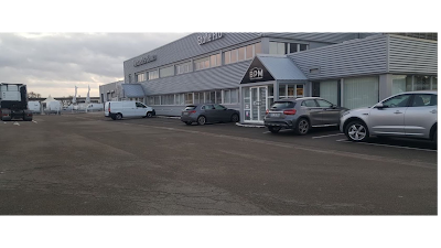 Mercedes-Benz - Orléans - ETOILE Pro à Saint-Jean-de-la-Ruelle