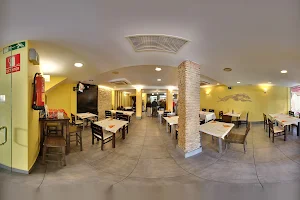 Restaurante los Galgos image