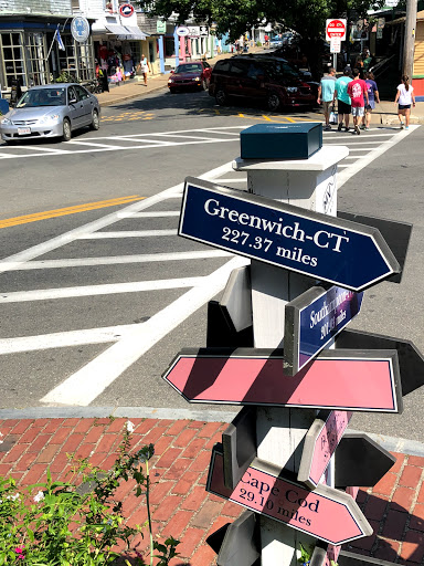 Clothing Store «Vineyard Vines», reviews and photos, 56 Narragansett Ave, Oak Bluffs, MA 02557, USA