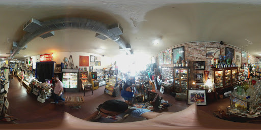 Collectibles Store «B4», reviews and photos, 2707 Main St, Dallas, TX 75226, USA