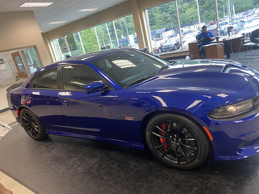 Car Dealer «Videon Chrysler Dodge Jeep RAM», reviews and photos, 4951 West Chester Pike, Newtown Square, PA 19073, USA