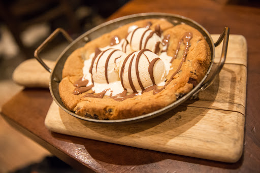 Restaurant «Max Brenner», reviews and photos, 745 Boylston St, Boston, MA 02116, USA