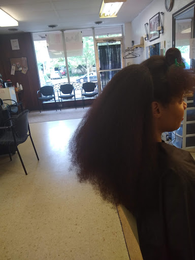 Beauty Salon «Studio 214 Nails & Beauty», reviews and photos, 2695 N Haven Blvd #5, Cuyahoga Falls, OH 44223, USA