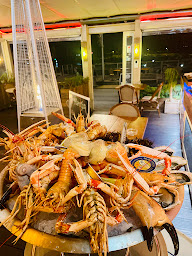 Photo n°11 de Le Flamingo - L'Ecailler Du Port à Carqueiranne ()