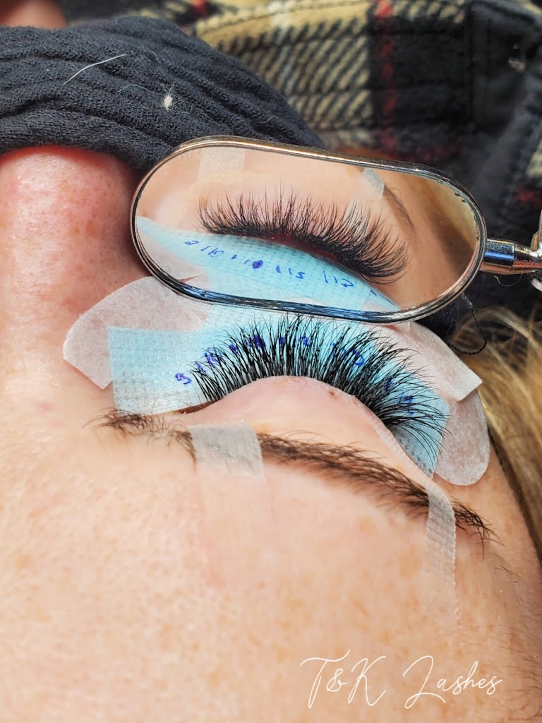 T&K Lashes 02458