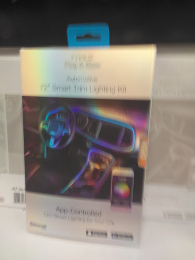 Auto Parts Store «AutoZone», reviews and photos, 16500 Sherman Way, Van Nuys, CA 91406, USA