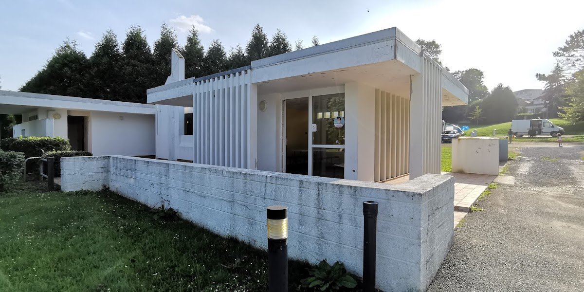 Camping Municipal / Auberge de Jeunesse de Saint-Quentin à Saint-Quentin (Aisne 02)