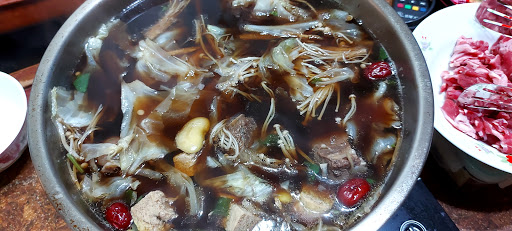 屏東縣屏東市美食 大柱羊肉爐 網友評價 菜單 推薦餐點 食記 外送優惠 飢餓黑熊app