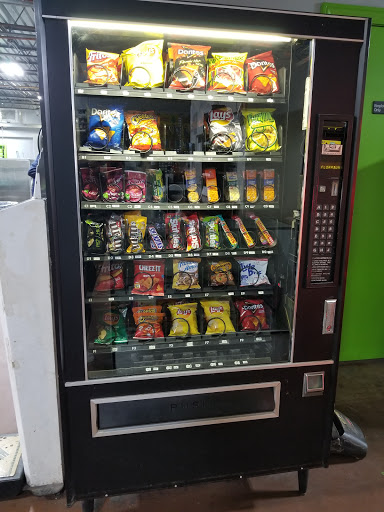 Laundromat «Gallo Loco», reviews and photos, 3801 Telephone Rd, Houston, TX 77023, USA