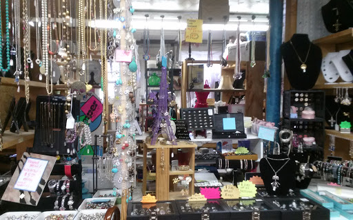 Flea Market «The Douglas Flea Market», reviews and photos, 436 NE Main St, Douglas, MA 01516, USA