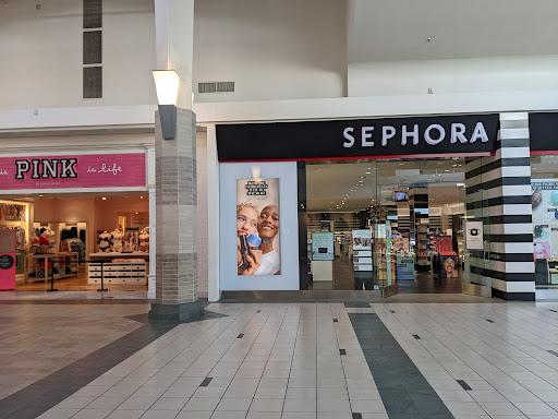 Cosmetics Store «SEPHORA», reviews and photos, 4502 S Steele St #840, Tacoma, WA 98409, USA