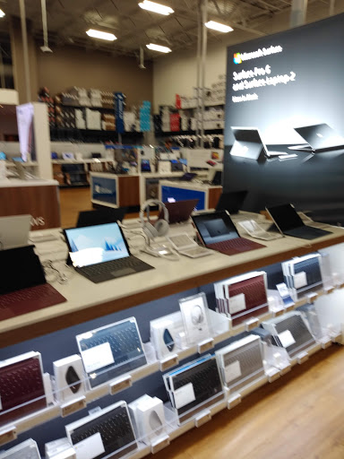 Computer shops in Tampa