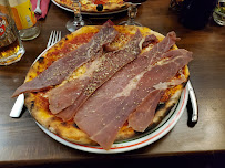 Plats et boissons du Pizzeria Pizza Capri à Versailles - n°2