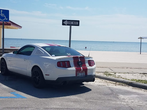 Recreation Center «Herbert Wilson Recreation Center», reviews and photos, 3225 Hancock Ave, Gulfport, MS 39507, USA