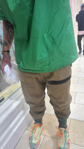 Computer Store «Apple Garden State Plaza», reviews and photos, 1 Garden State Plaza Blvd, Paramus, NJ 07652, USA