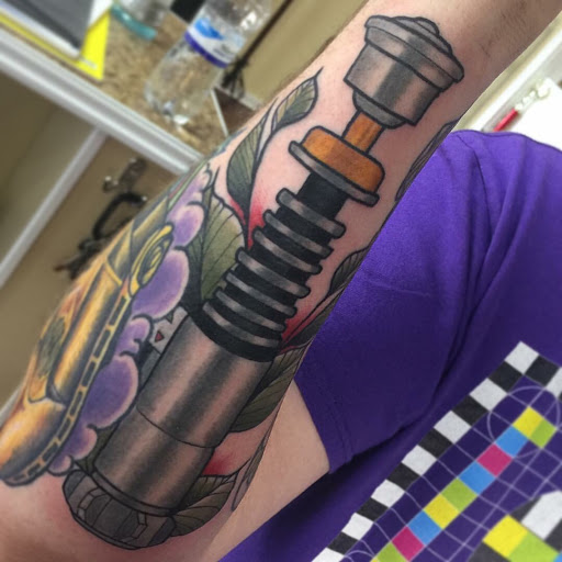 Tattoo Shop «Boundless Tattoo Company», reviews and photos, 16030 S Lincoln Hwy #106, Plainfield, IL 60586, USA