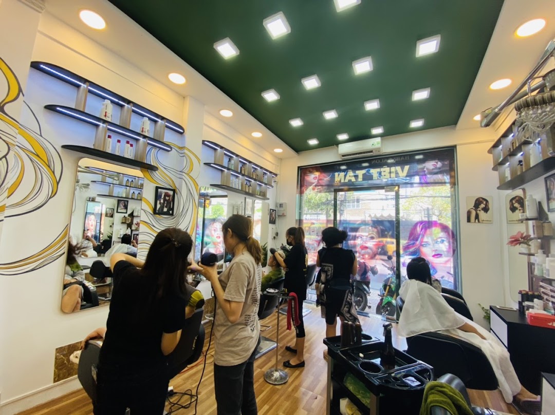 Hair Salon Việt Tân