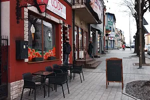 Ice cream shop "Strawberry" image