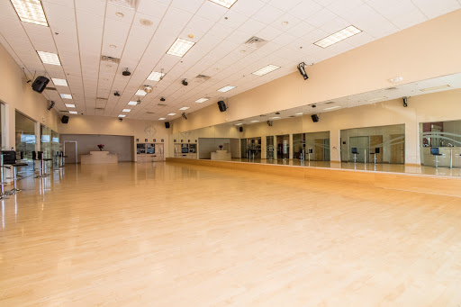 Dance School «Fred Astaire Dance Studio of Brookfield», reviews and photos, 15760 W Capitol Dr, Brookfield, WI 53005, USA
