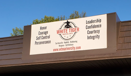 Sign Shop «FASTSIGNS», reviews and photos, 215 Quartermaster Ct, Jeffersonville, IN 47130, USA