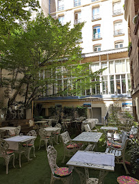Atmosphère du Restaurant français Les Climats à Paris - n°5
