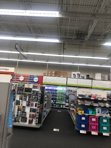 Office Supply Store «Staples», reviews and photos, 1075 N Main St, Warrington, PA 18976, USA