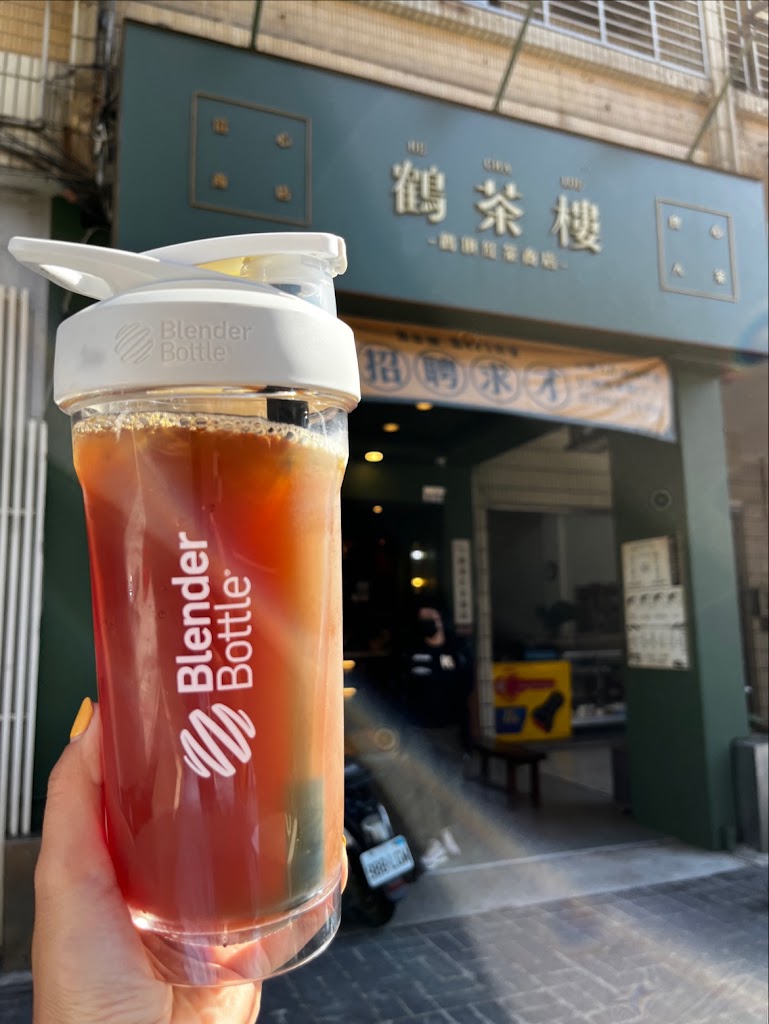 鶴茶樓- 鶴頂紅茶商店(南屯大墩店)/台中必喝/飲料/冰沙 的照片