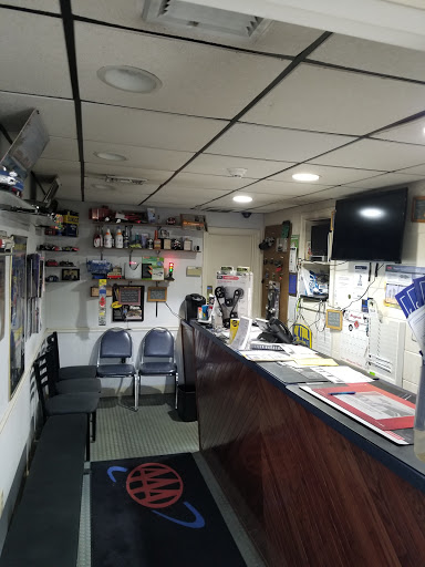 Auto Repair Shop «Leo & Sons Auto Repair», reviews and photos, 157 S Broadway, Lawrence, MA 01843, USA