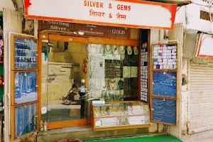 Silver and Gems: A Jewellery Boutique image
