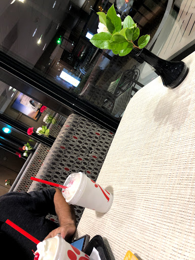 Chicken Restaurant «Chick-fil-A», reviews and photos, 4644 Madison Ave, Sacramento, CA 95841, USA