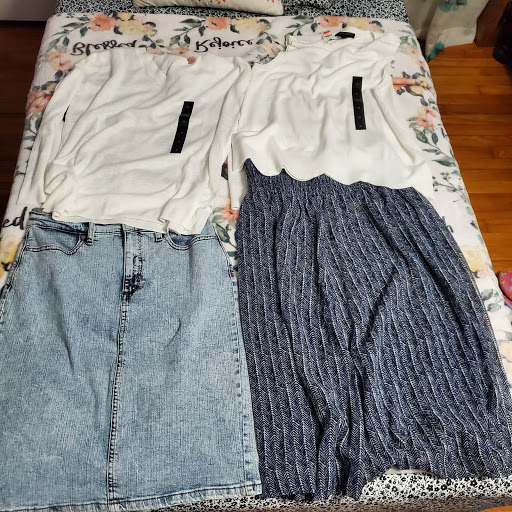 Clothing Store «Banana Republic Factory Store», reviews and photos, 70 Worcester-Providence Turnpike #627, Millbury, MA 01527, USA