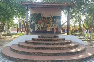 Plaza Principal de San Carlos image