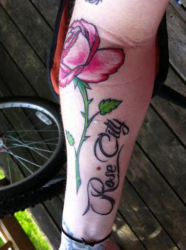 Body Piercing Shop «Multnomah Body Piercing and Tattoo», reviews and photos, 1861 NE Division St, Gresham, OR 97030, USA