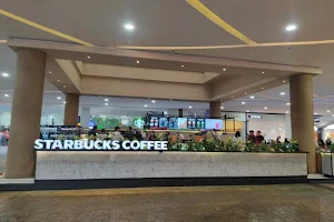 Starbucks Jardín Plaza image