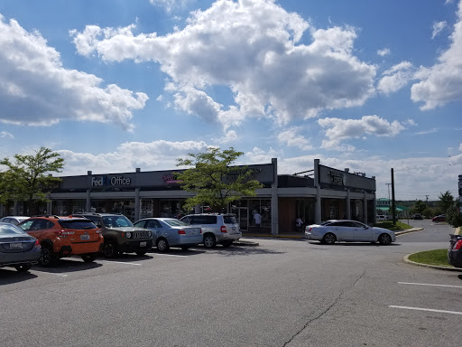 Print Shop «FedEx Office Print & Ship Center», reviews and photos, 844 N Rolling Rd, Catonsville, MD 21228, USA