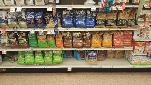 Grocery Store «Giant Food Stores», reviews and photos, 328 Church St, Danville, PA 17821, USA