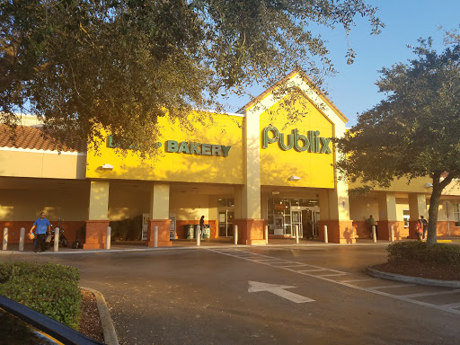 Publix Super Market at Southchase, 12195 S Orange Blossom Trail, Orlando, FL 32837, USA, 