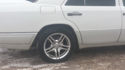 Photos of Қамқор автобөлшектер базары