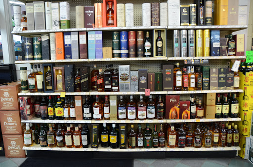 Liquor Store «Paris West Wood Wines & Liquor», reviews and photos, 1220 W Wood St, Paris, TN 38242, USA