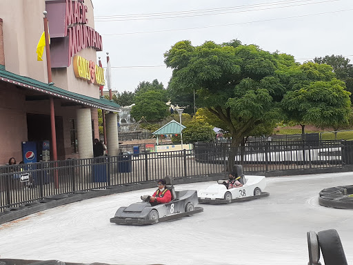 Amusement Park «Magic Mountain Fun Center - Polaris», reviews and photos, 8350 Lyra Dr, Columbus, OH 43240, USA