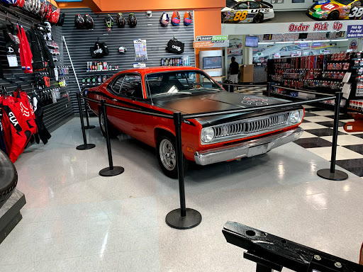 Auto Parts Store «Summit Racing Equipment», reviews and photos, 20 King Mill Rd, McDonough, GA 30253, USA