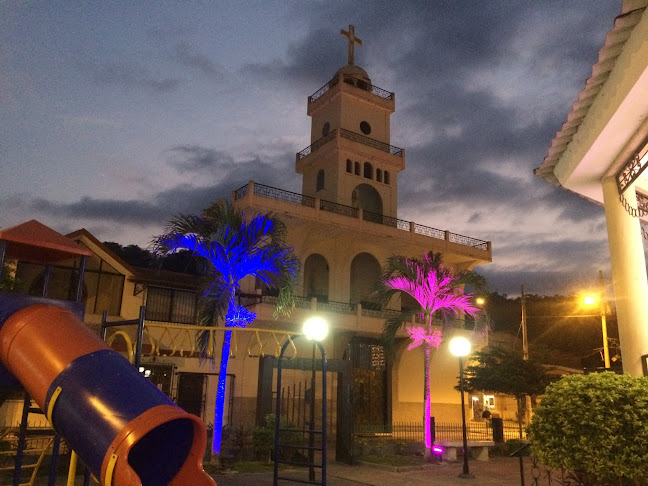 Opiniones de Iglesia La Inmaculada de Lourdes en Portoviejo - Iglesia