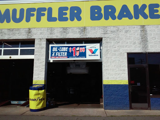 Auto Repair Shop «Monro Muffler Brake & Service», reviews and photos, 56 Division St, Derby, CT 06418, USA