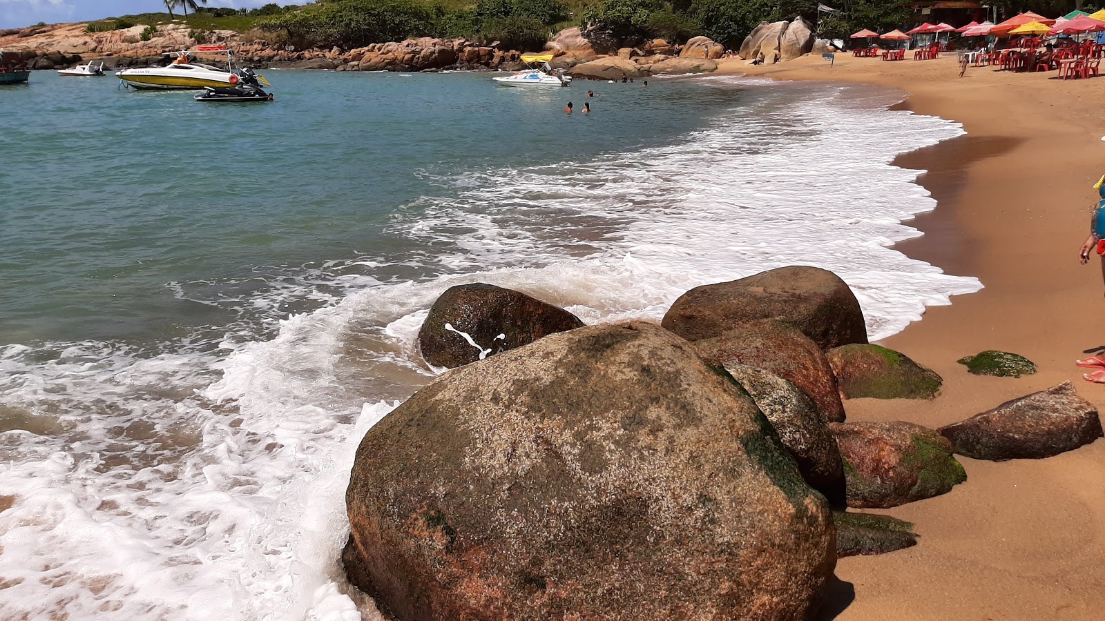 Valokuva Praia de Calhetasista. puhtaustasolla korkea