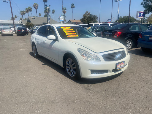 Used Car Dealer «Hernandez Auto Sales», reviews and photos, 619 N Anaheim Blvd, Anaheim, CA 92805, USA