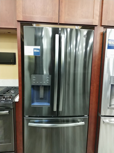 Electronics Store «Best Buy», reviews and photos, 32320 John R Rd, Madison Heights, MI 48071, USA